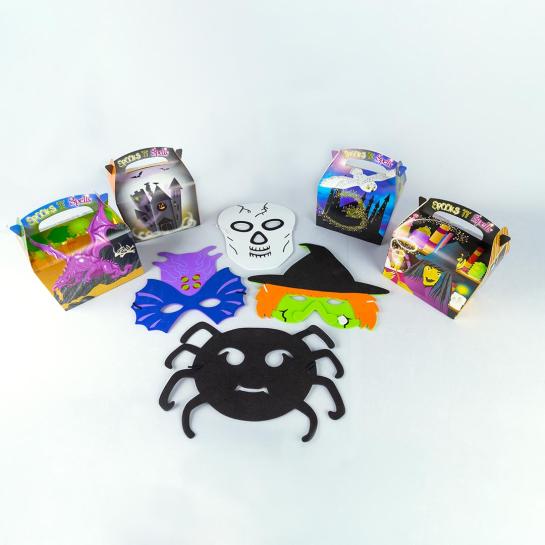 Party Box ''Spooks & Spells'' Kit & Masks